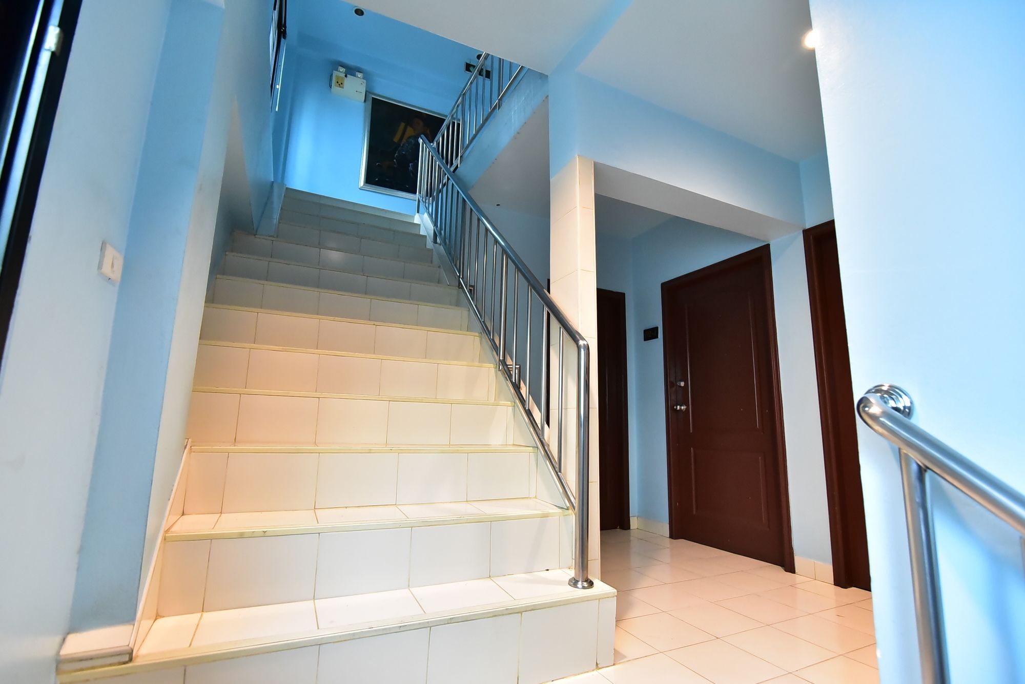 De Apartment Pattaya Exterior photo